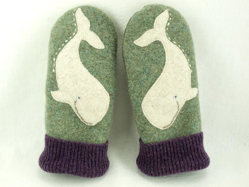 Felt Mittens Whale Recycled Mittens Fleece Lined Mittens Moss Green and White Whale Applique Leather Palm Eco Friendly Size S/M