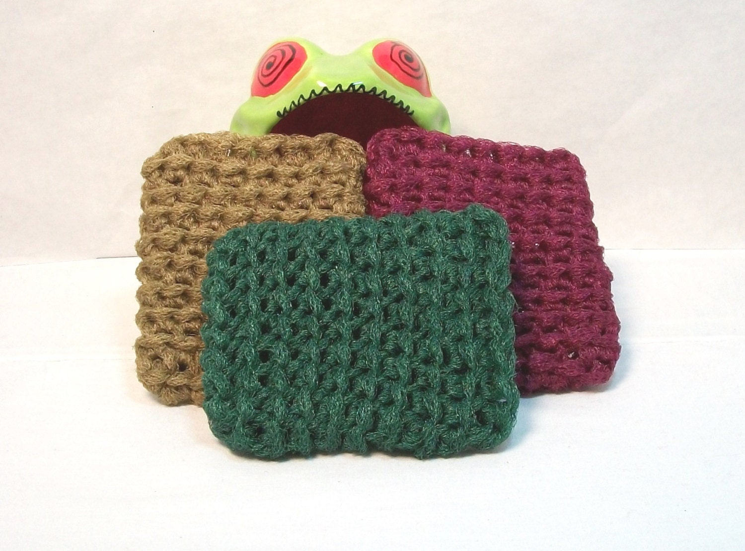 Pot Scrubber, durable scour pads, nylon net, home cleaning aid, kitchen cleaner, tough scouring pads. 20 colors to choose for your 3pk.