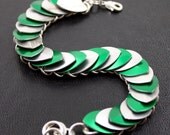 Dragon Scale Bracelet - Choose your Colors
