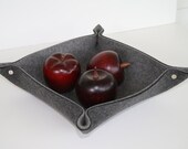 Square Felt Bowl in 5MM Thick Virgin Merino Wool Felt in Reversible Grey