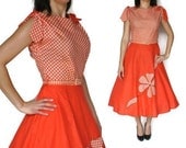1950s Novelty Dress / gingham floral  / S-M