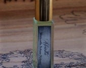 ABSINTHE Witchcrafts Artisan Alchemy Roll-On Perfume Oil for Powers, Visioning, Faery Magic, Protection from Bewitchment - Gift Boxed