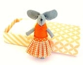 Matchbox doll orange Felt mouse