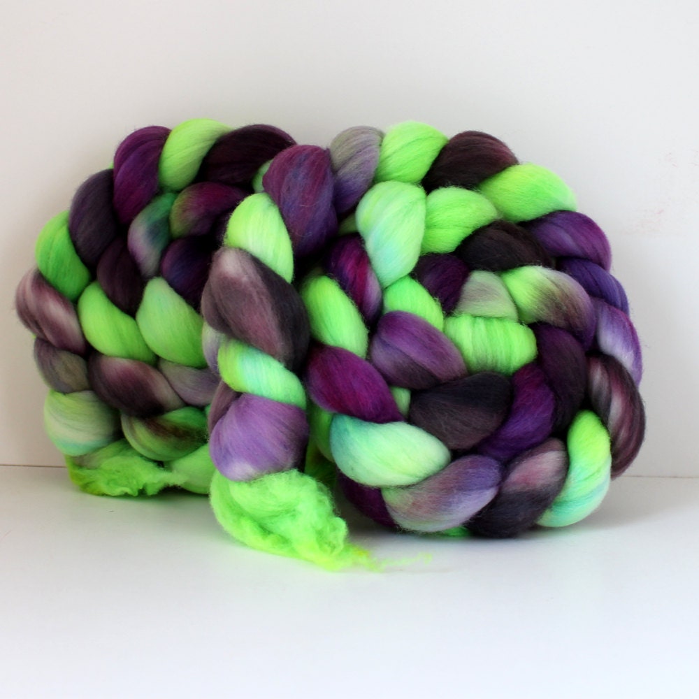 Merino Roving - Hand Painted - Hand Dyed for Spinning or Felting - 4oz - ZOMBIES
