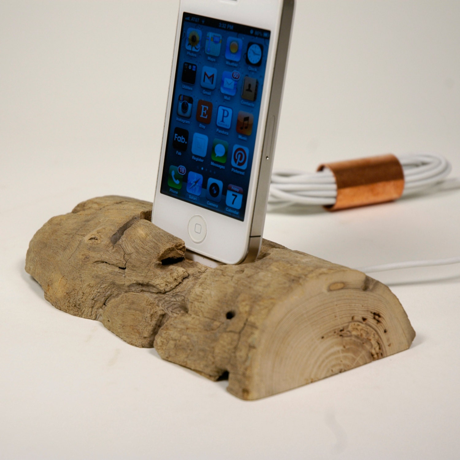 Driftwood iPhone iDock for iPhone 3-4S