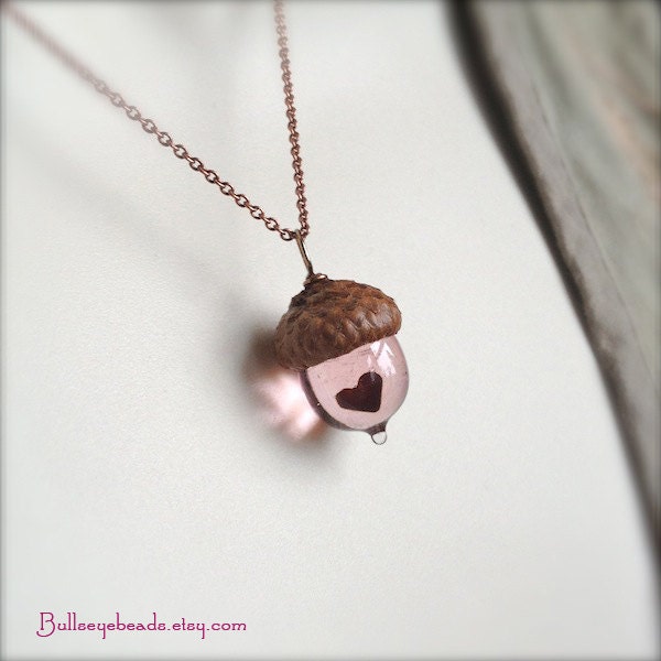 Glass Acorn Necklace - Mini Peter Pan Kiss with Heart by Bullseyebeads