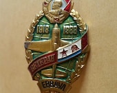 1988 USSR Retired Pilot of the Air Academy Tribute Badge for 70 Years with Lenin Top