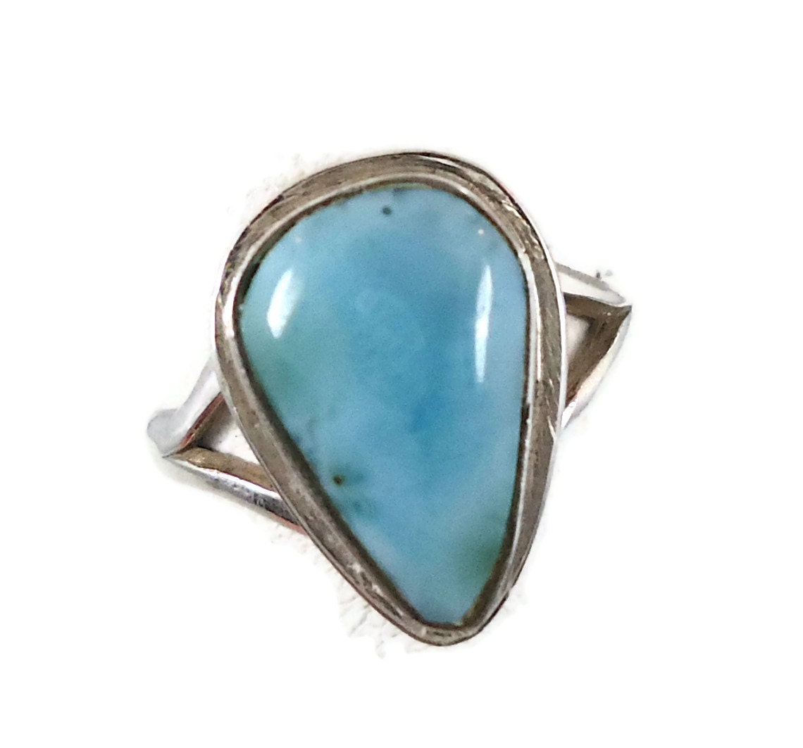 Larimar Blue Ring Sterling Silver - Vintage Dolphin Stone - 8.5 - InVintageHeaven