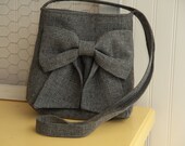 Small Gray Bow Bag / Purse w/ Single Cross-Body Strap