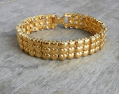 Gold Hearts Bracelet. 80s Trifari. Stacked Hearts.