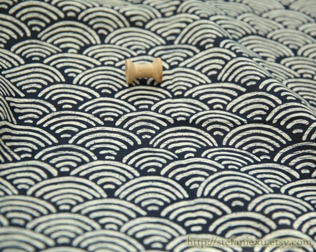 Japanese Cotton Fabric-Dark Blue Big Ocean Waves On Beige (Fat Quarter)