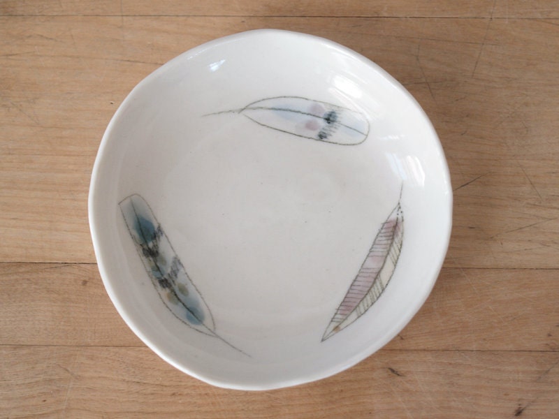 porcelain feather dish . no105