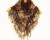 Nuno felt scarf. Triangle felt scarf with fringe. Baktus. Mothers Day gift. Merino wool and floral fabric. Gift for her