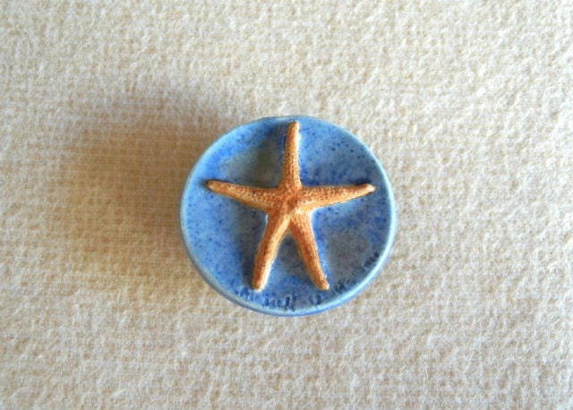 Pretty Handmade Porcelain STARFISH Refrigerator Magnet