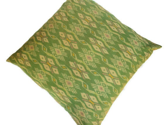 Ikat Floor Pillow, 30"x30" (76cmx76cm), Green