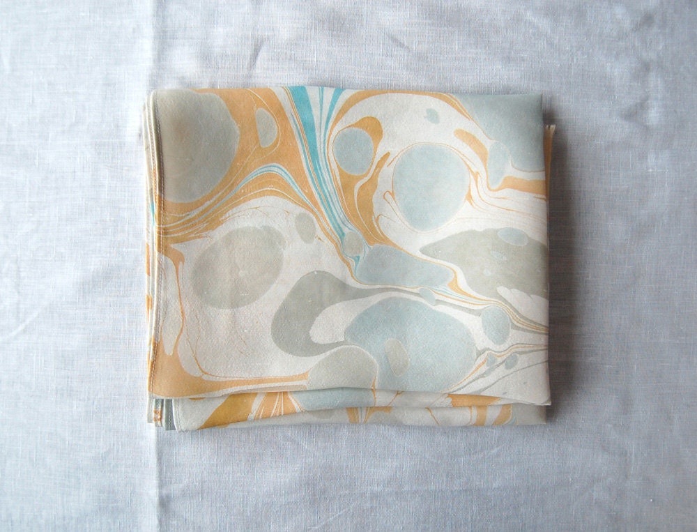 Marbled Silk Runner xii