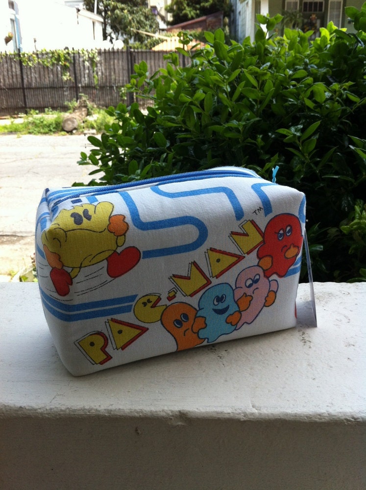 Pac Man Rectangular Zipper Pouch Recycled