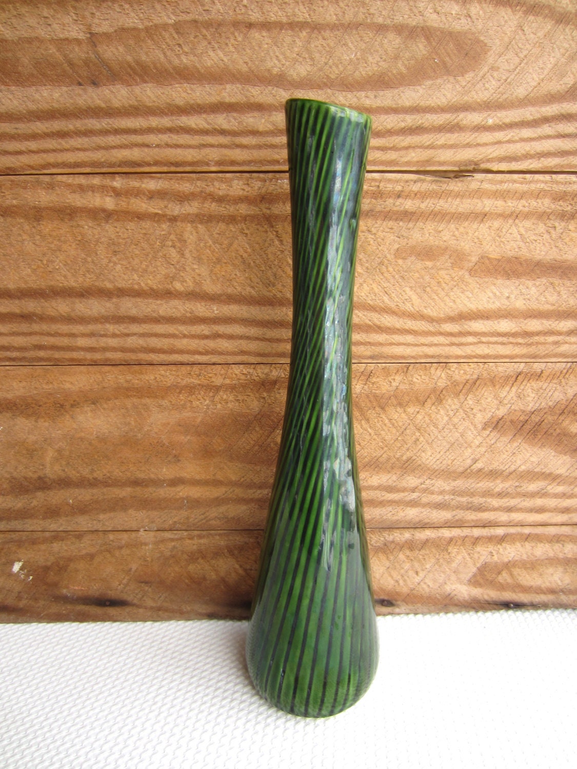Vintage Forest Green Shawnne Tall Bud Vase 1402 USA