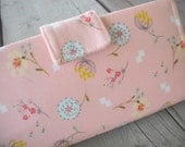 Handmade wallet .... Posy Bouquet in Honeysuckle..... Fabric Clutch... Womens Wallet