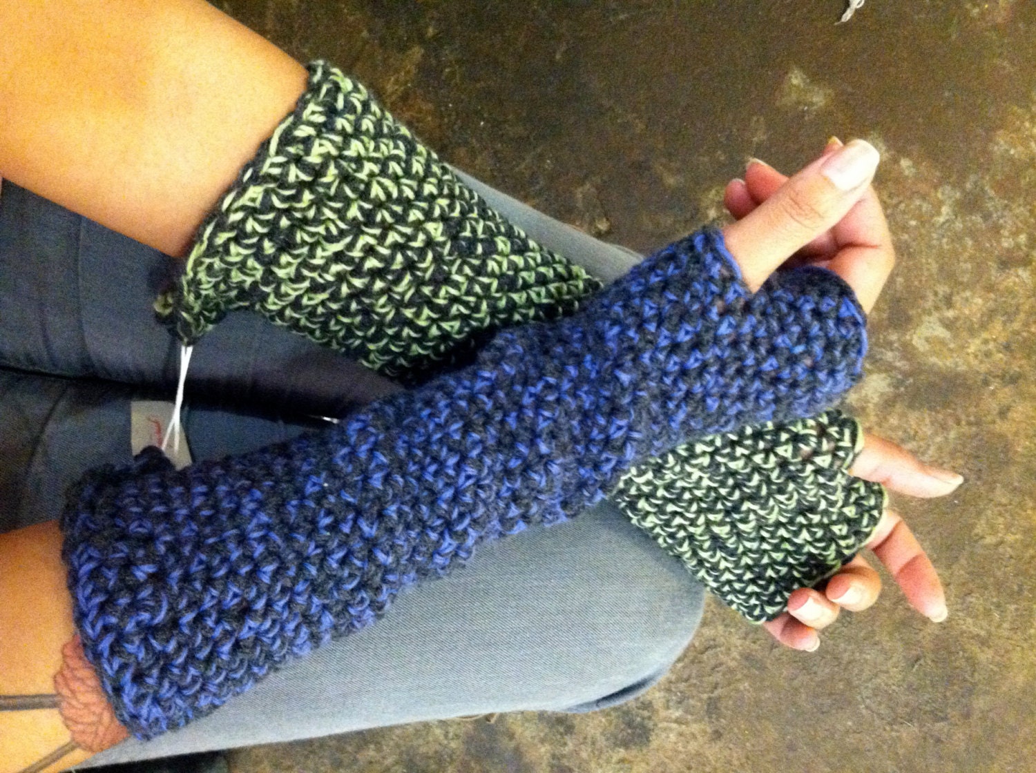 Charcoal with Lime & Blue Armwarmers (Armmitts)