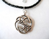 Irish Mens Warrior Antique Silver Celtic Knot Pendant Necklace