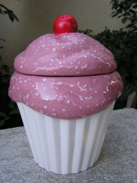 Cherries & Cream Cupcake Jar