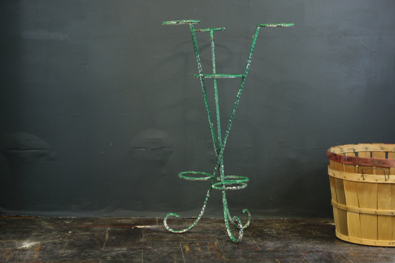 Plant Stand / Vintage Tiered Iron Plant Stand