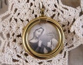 Vintage Tatted Jeanne Darc Inspired Tag - Embellishment