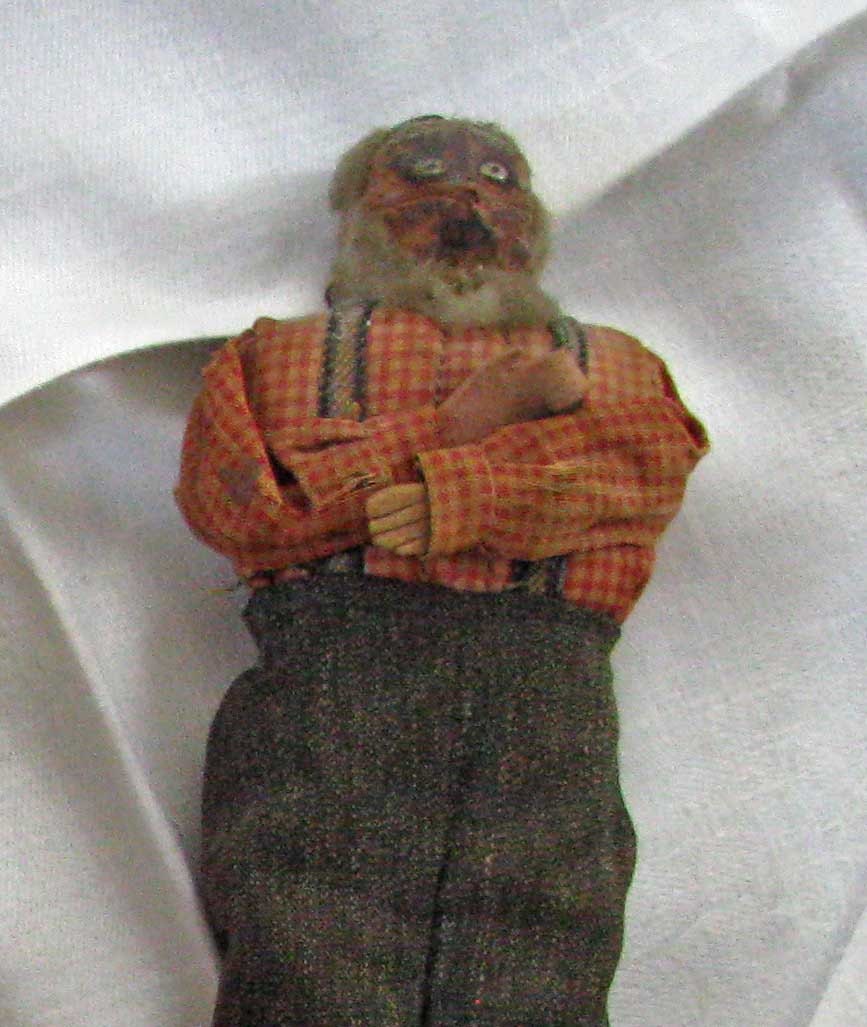 Appalachian folk doll from the 1930s, REDUCED