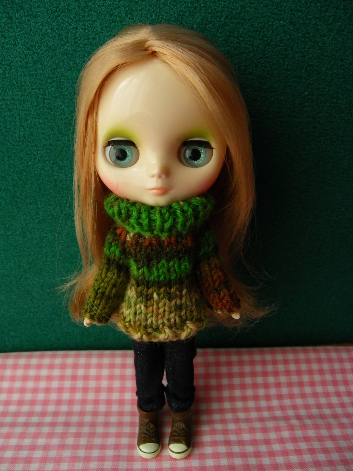Middie sweater