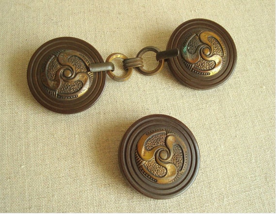 Antique button & toggle set, celluloid and bronze, Art Deco