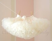 PETTISKIRT IVORY Luxe by Cheeky Chic Baby