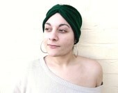 Emerald green headband, womens knit headband, spring summer hair accessory.