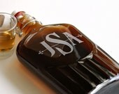 Father's Day Flask, Persoanlized Flask, 16oz  Etched Glass Flask with Swing-top lid. Celtic, Green, Guinness, Spirits, Whiskey Glass