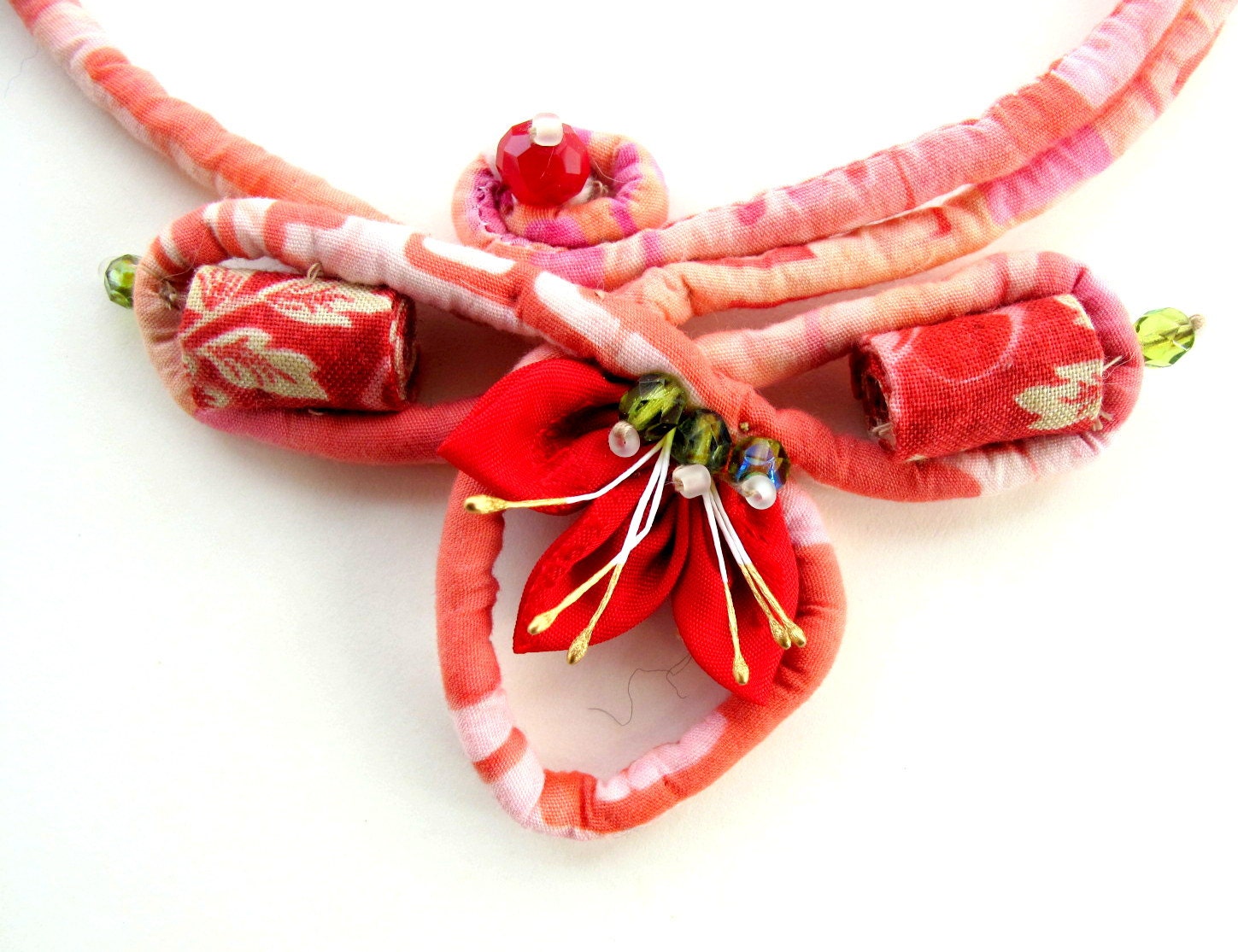 Red Japanese cherry blossom fiber necklace
