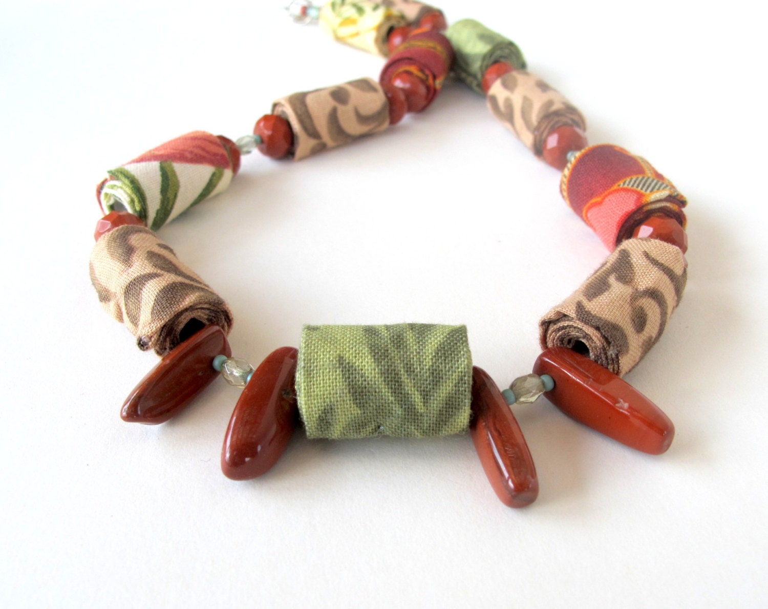 Mother earth fiber necklace in natural colors