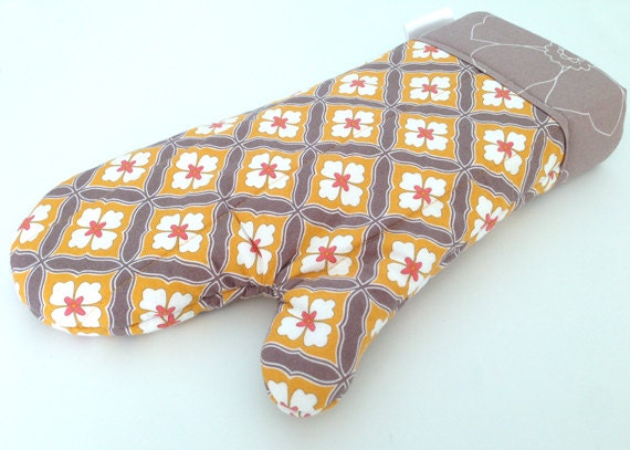 Oven Mitt - Womens  - Yellow and Gray
