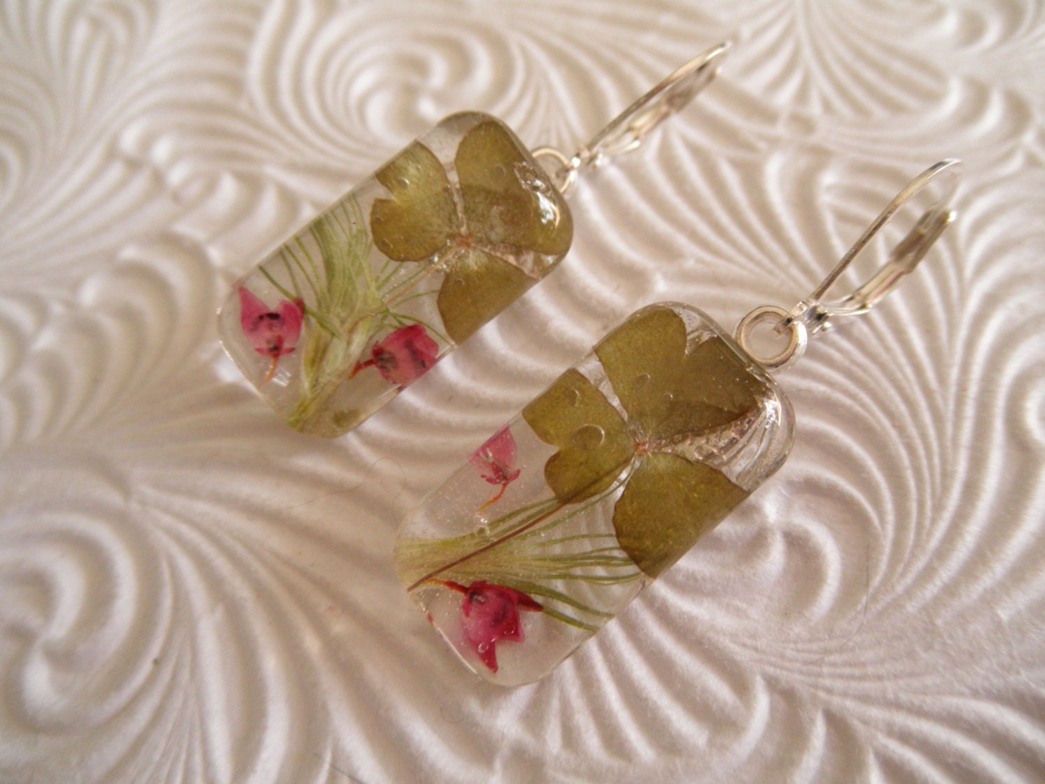 Real Shamrock Domed Glass Pressed Flower Earrings With Pink Heather, Wispy Grasses-Symbolizes Love, Hope,  Faith