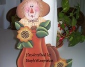 Hand Painted Scarecrow Paper Towel Holder, Thanksgiving, Home Decor,  Fall,Give Thanks , Autumn and Holidays,  Steph'sKeepsakes