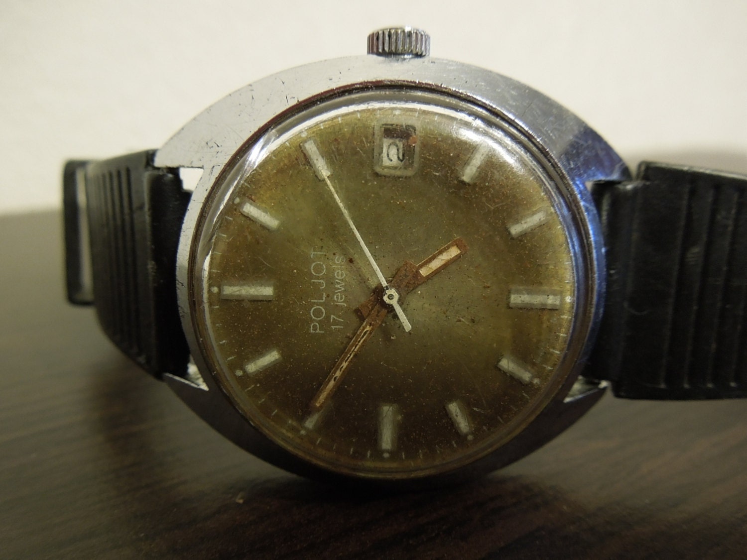 USSR watch POLJOT 17 jewels vintage soviet russian wristwatch w. engraving