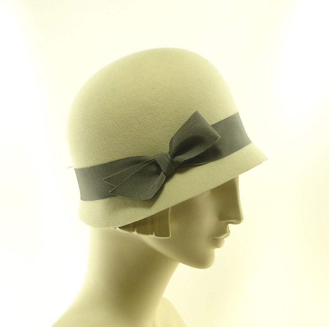 Easy Cloche Hat for Women - Off White Hat - Cream Felt Hat