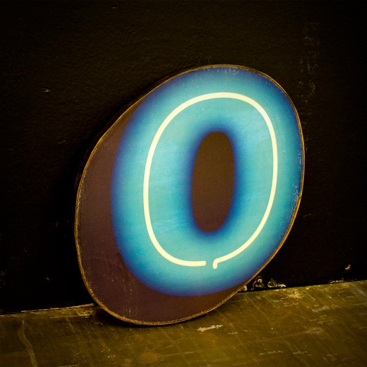 Faux Neon Wood Letter O Cool Light