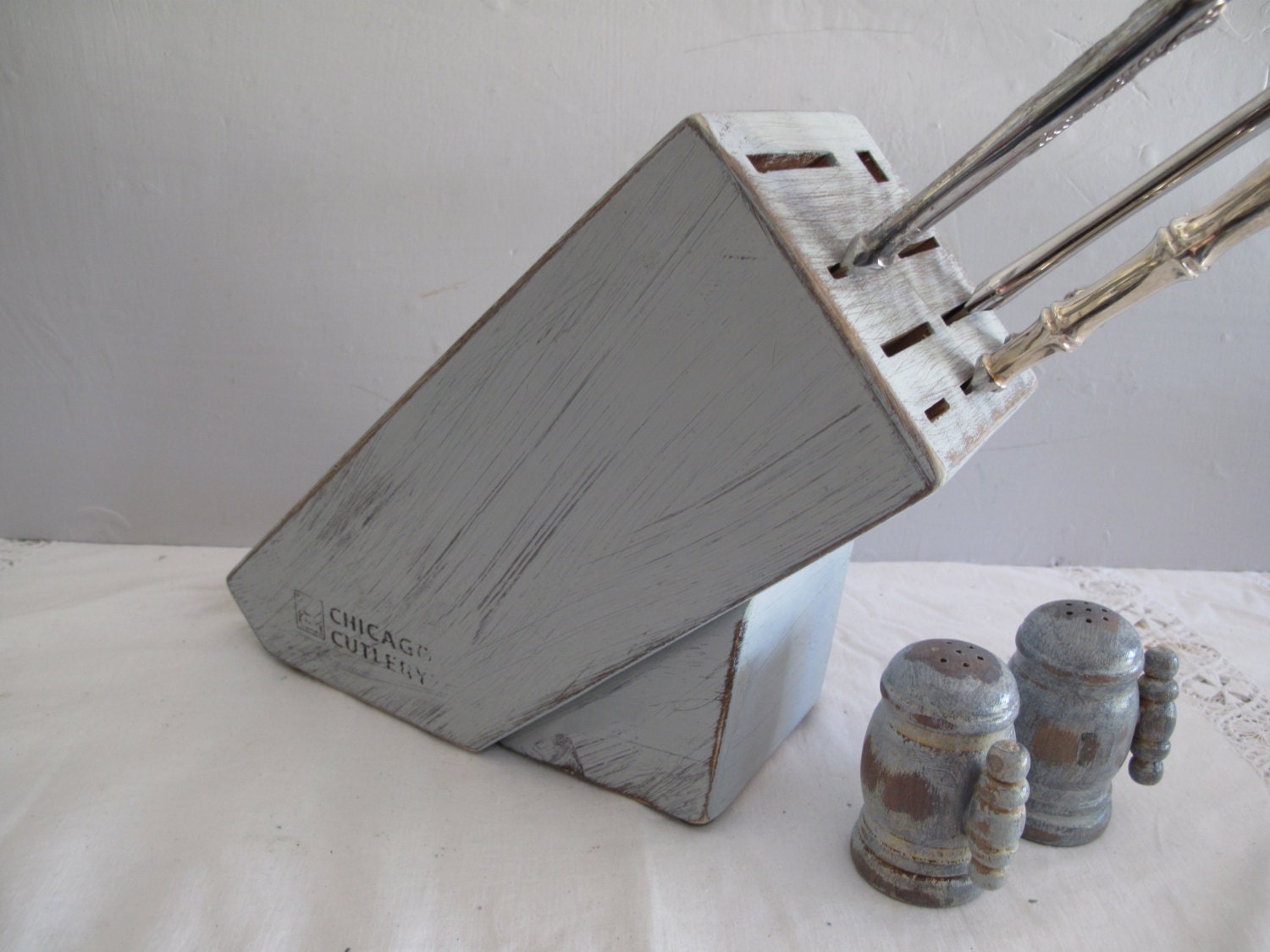 UPcycled  Wood Knife Block / Cutlery holder, Handpainted in Pale French Gray