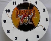 CD Clock Pittsburgh Pirates MLB Baseball Team Logo Compact Disc Clock for Desk or Wall