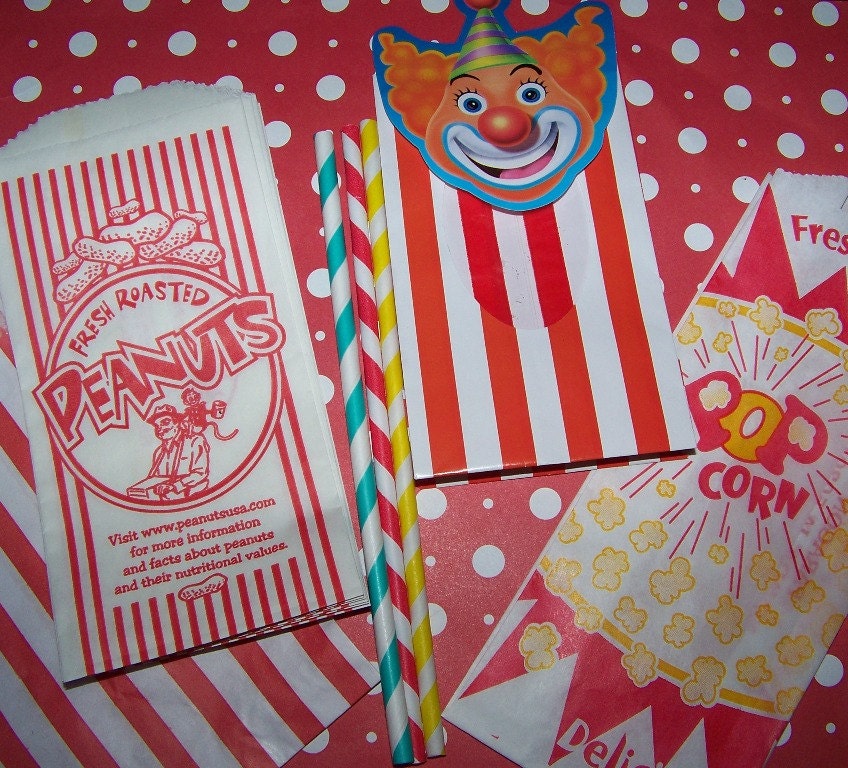 Peanut Bag & Popcorn Bag Combo With Vintage Graphics Perfect For Carnival Or Circus Parties 20 Bags 10 Each Super Fast Shipping