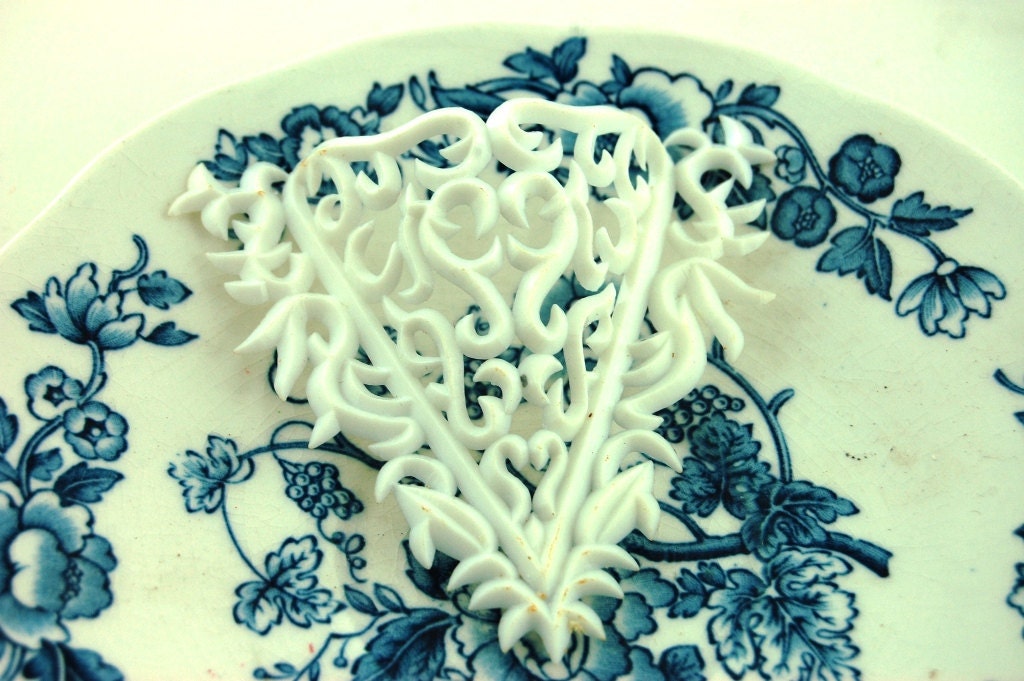 Vintage Plastic White Wedding Cake Decor Set of 10