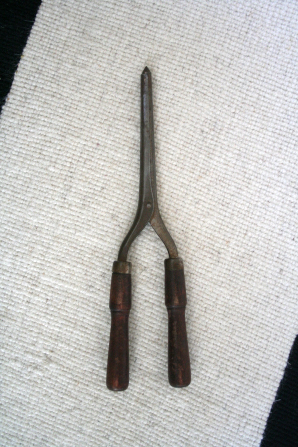 antique CURLING IRON skinny tool VINTAGE hair salon - retro display / wooden handles