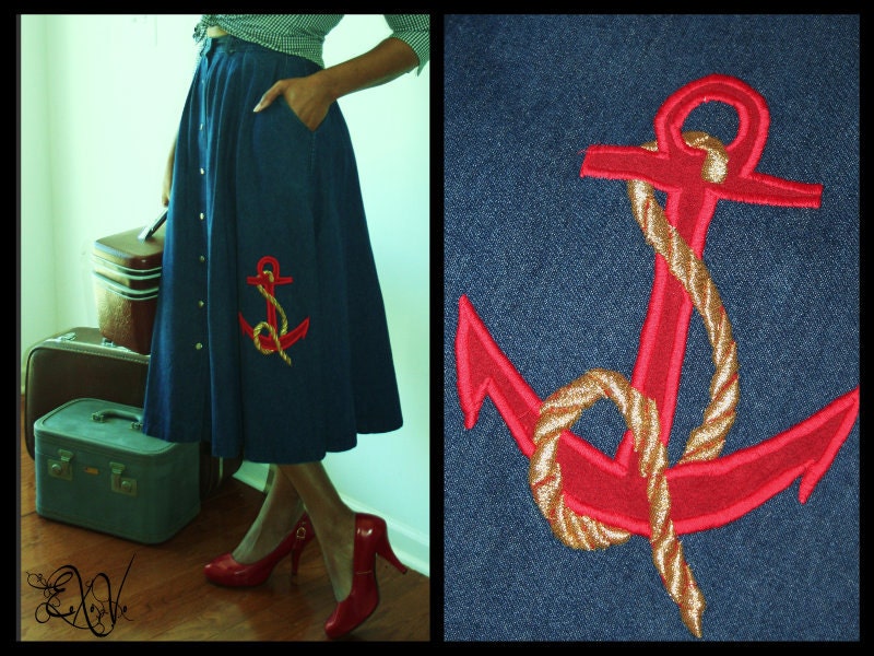 High Waisted Denim Skirt Size Medium