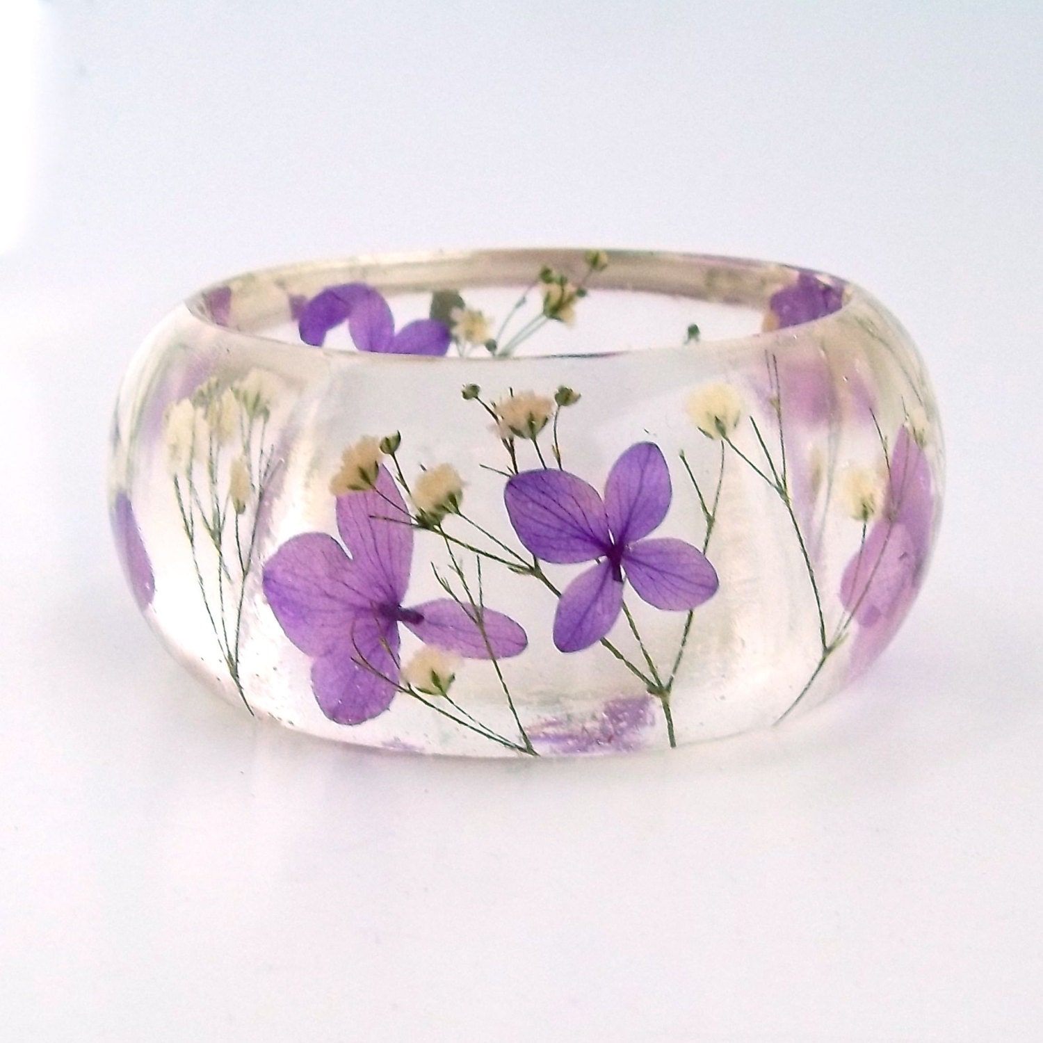Purple Hydrangea and White Baby's Breath Resin Bangle Bracelet - Hydrangea Cuff  - Chunky Floral  Bracelet - Real Flowers Cuff - SpottedDogAsheville