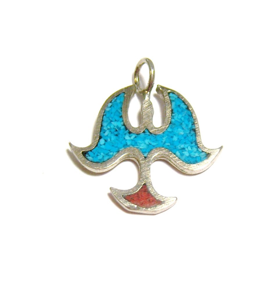 turquoise and silver tone vintage pendant SB13